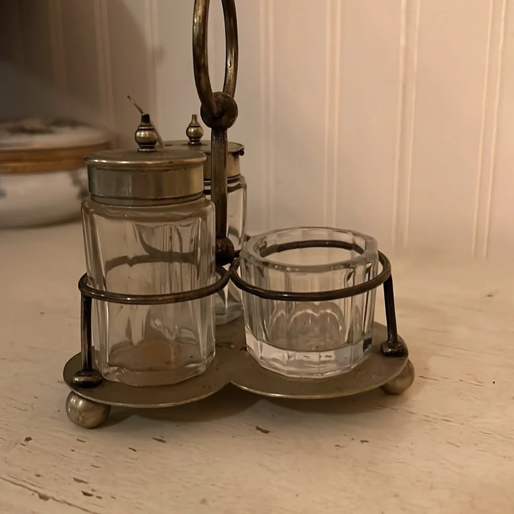 Vintage EPNS Silver plated cruet set England hand soldered JEC&S